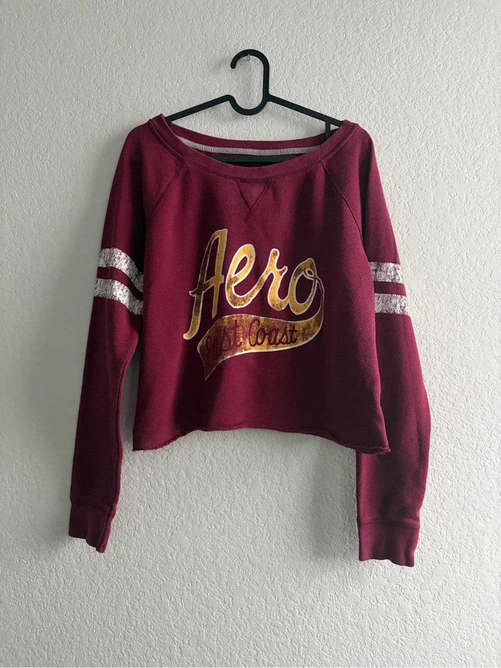 Aeropostale Burgundy Cropped Crewneck with Gold Logo